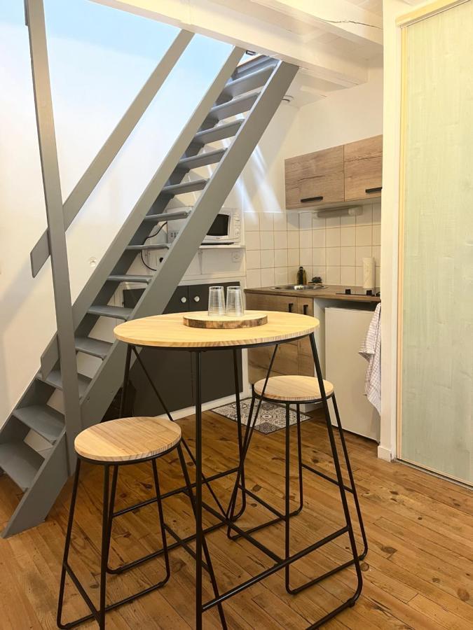 Logement Au Coeur De Dole Eksteriør billede